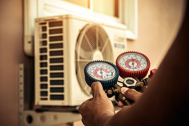 Professional Hvac Maintenance technician working in Parma, MI